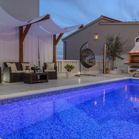 Apartments Villa Atlantis Trogir Bagian luar foto