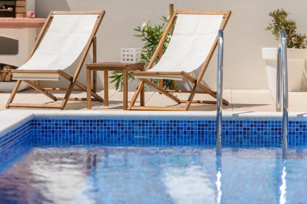 Apartments Villa Atlantis Trogir Bagian luar foto