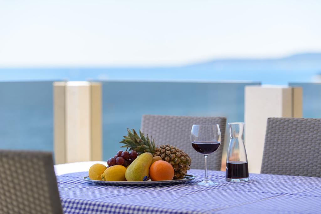 Apartments Villa Atlantis Trogir Bagian luar foto