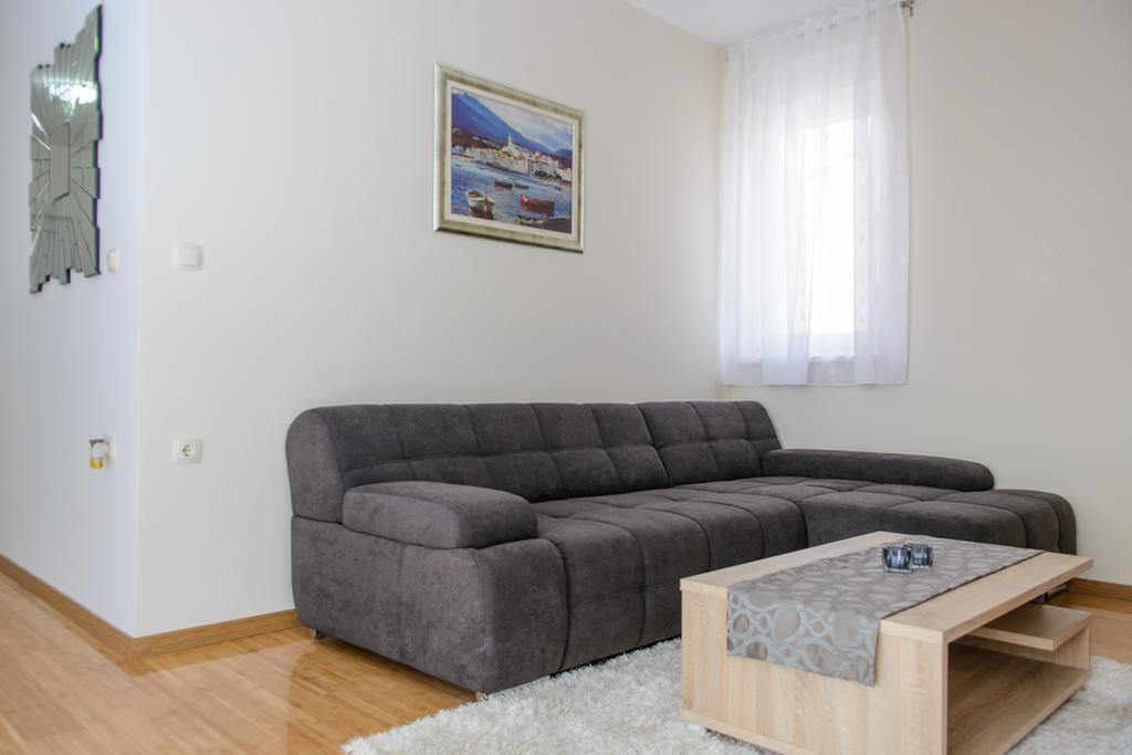 Apartments Villa Atlantis Trogir Bagian luar foto